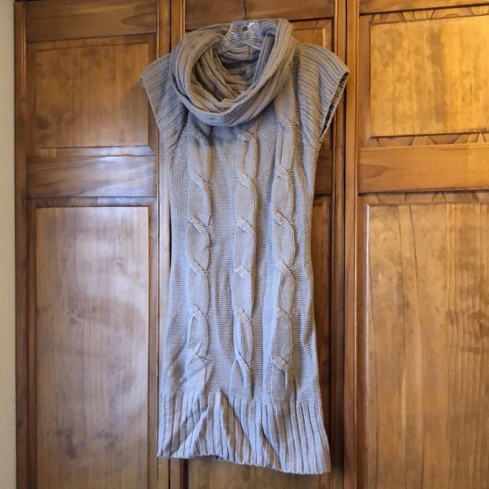 Pink Republic Carmel Sweater Dress Medium